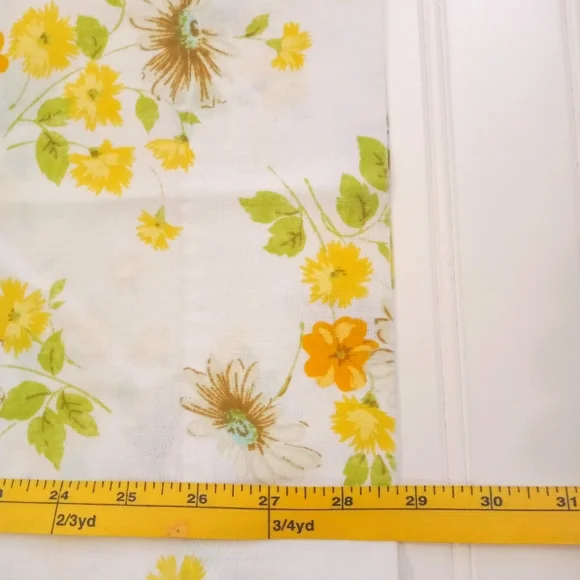 Retro Mod Flower Power Pillowcases - Picture 6 of 6